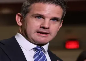 Kinzinger-Trump